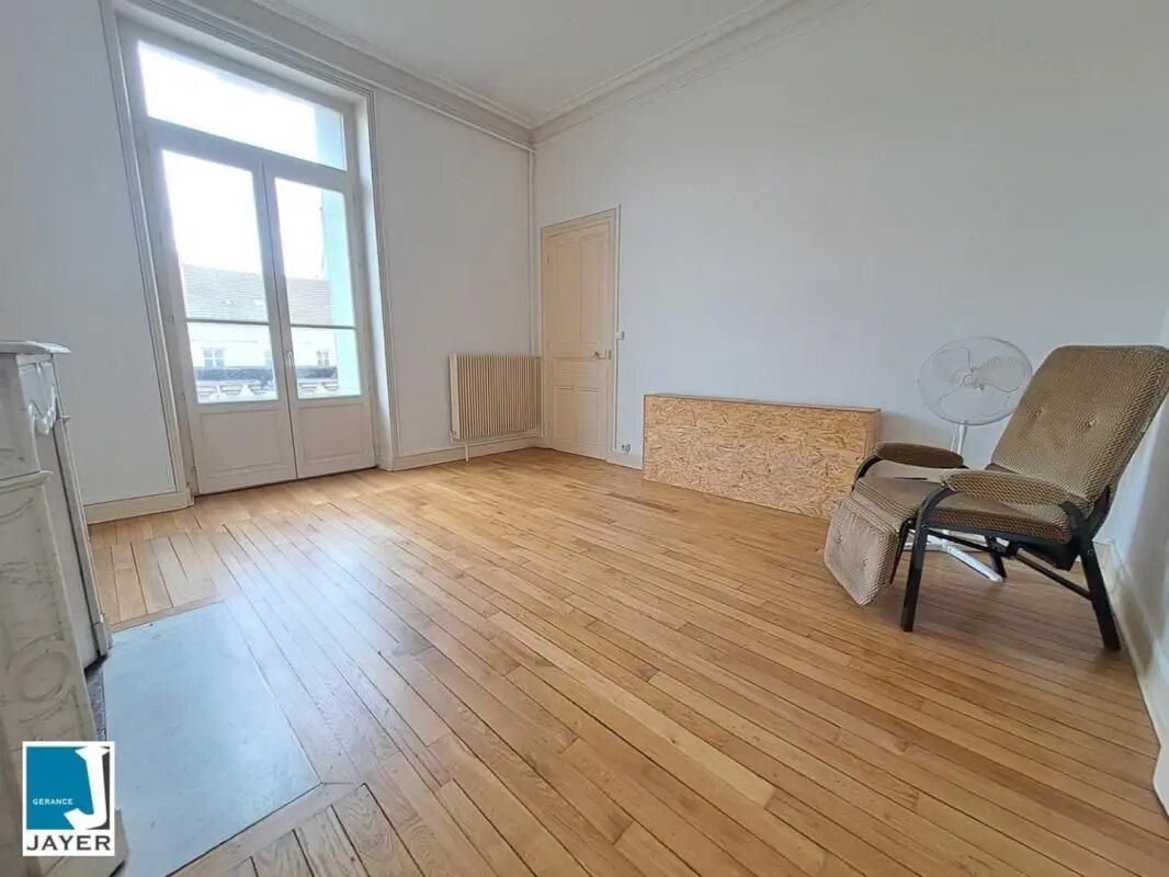 Appartement à louer, 271m², Chalon-sur-Saône