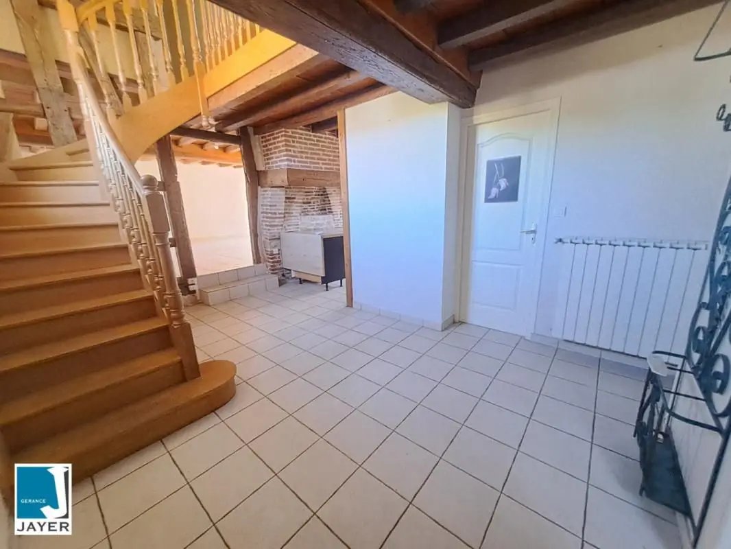 Maison à louer, 129m², Ouroux-sur-Saône