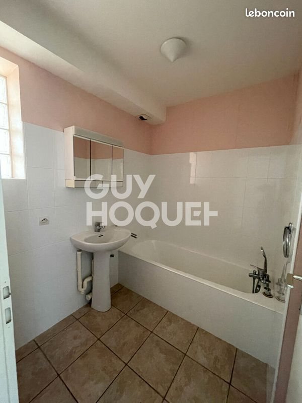 Appartement à louer, 24m², Noiron-sous-Gevrey