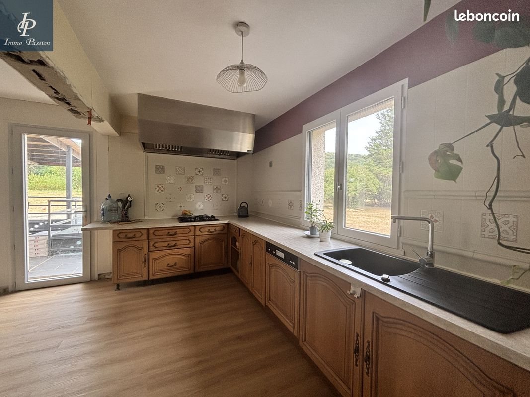 Maison à vendre, 415m², La Bussière-sur-Ouche