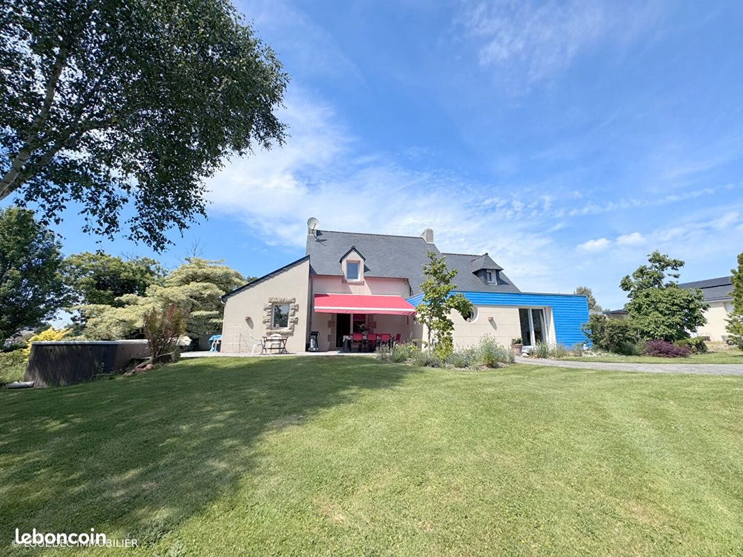 Maison à vendre, 146m², Kerlaz