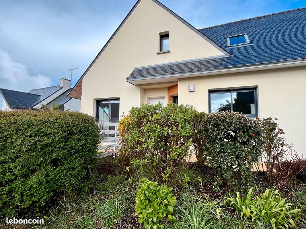 Maison à louer, 108m², Poullan-sur-Mer
