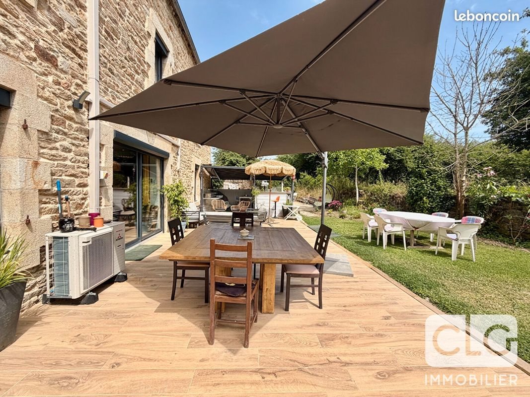 Maison à vendre, 256m², Saint-Evarzec
