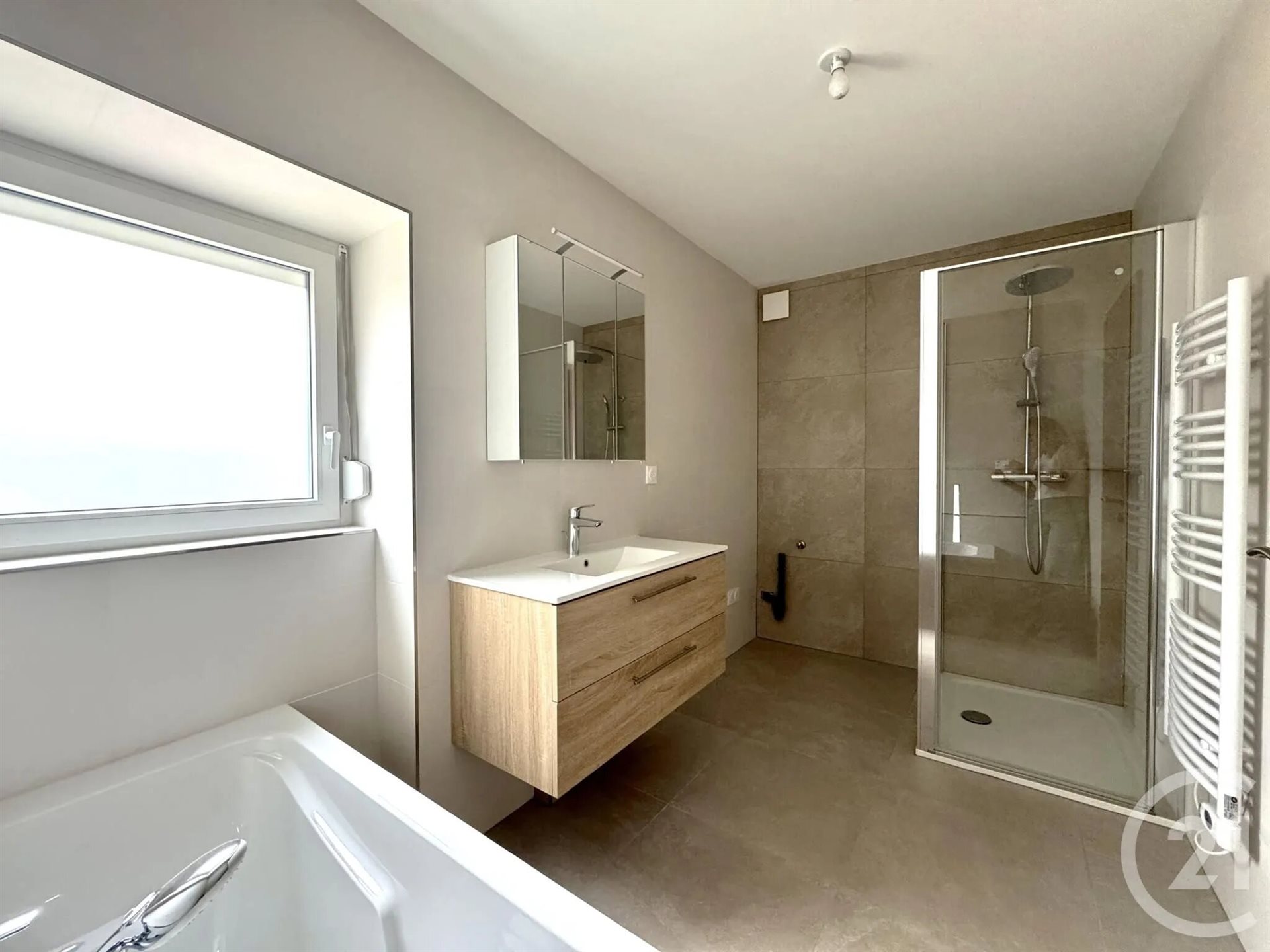 Appartement à louer, 94m², Mommenheim