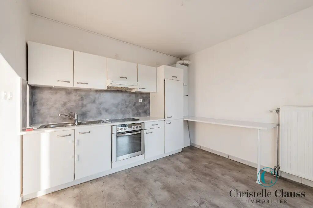 Appartement à louer, 70m², Rosenau