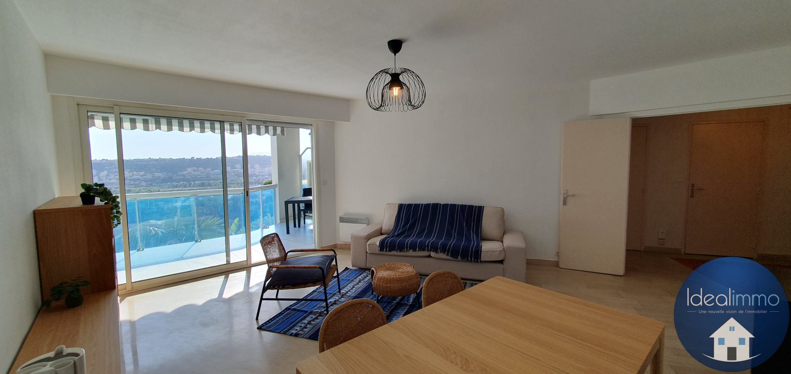 Appartement à louer, 73m², Nice