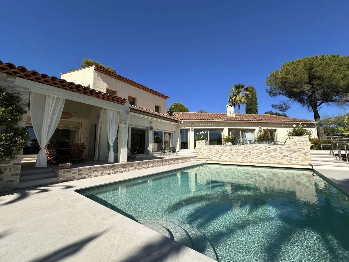 Maison à vendre, 330m², La Colle-sur-Loup