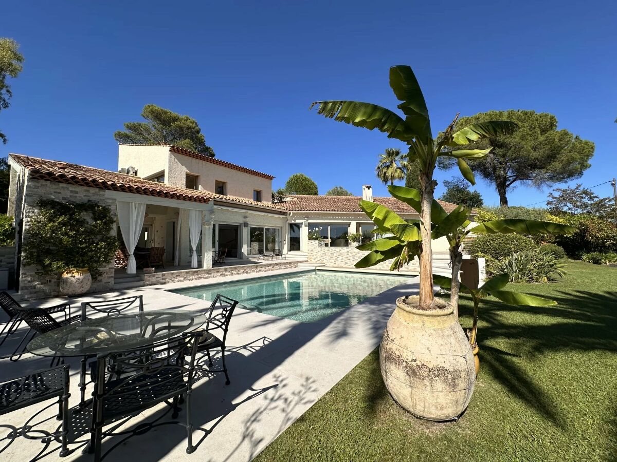 Maison à vendre, 330m², La Colle-sur-Loup