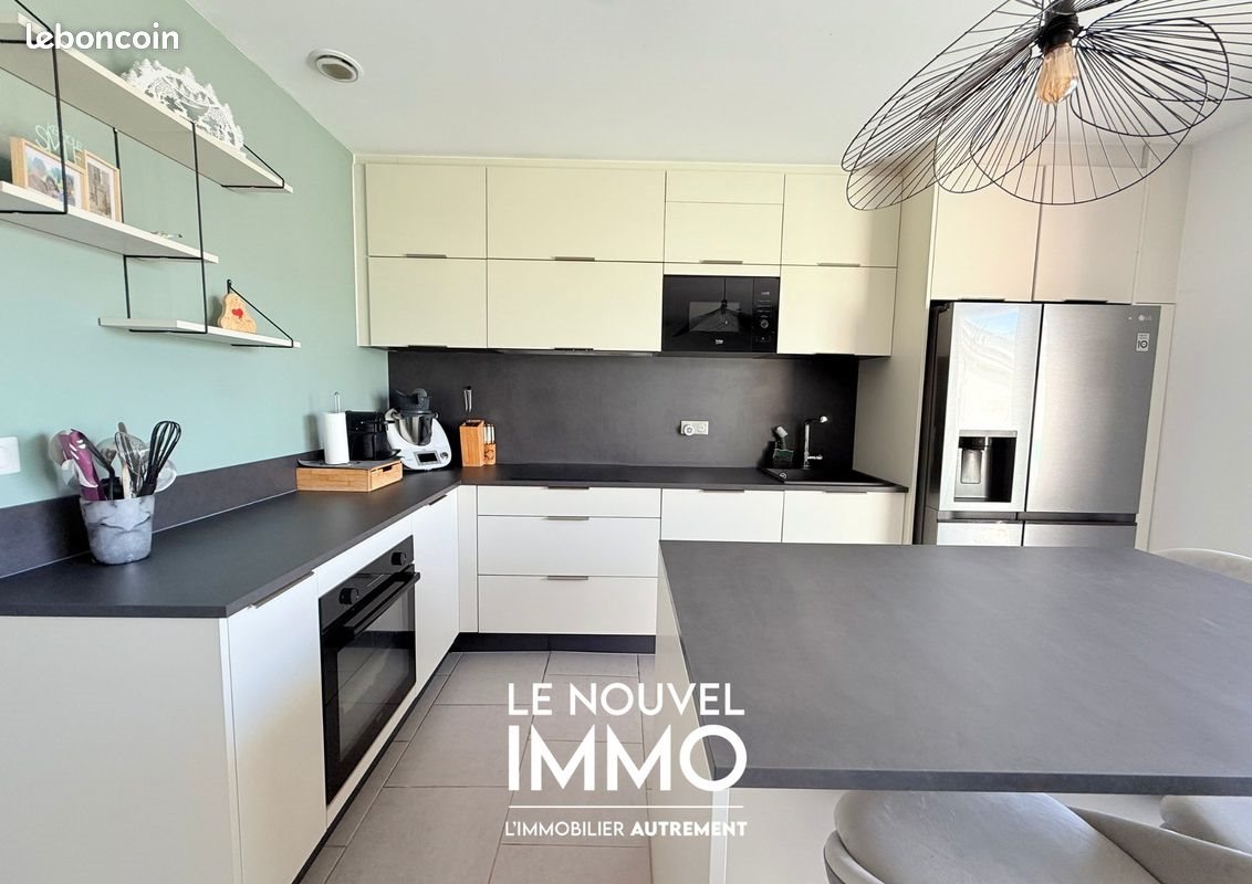 Appartement à vendre, 83m², Eyguières