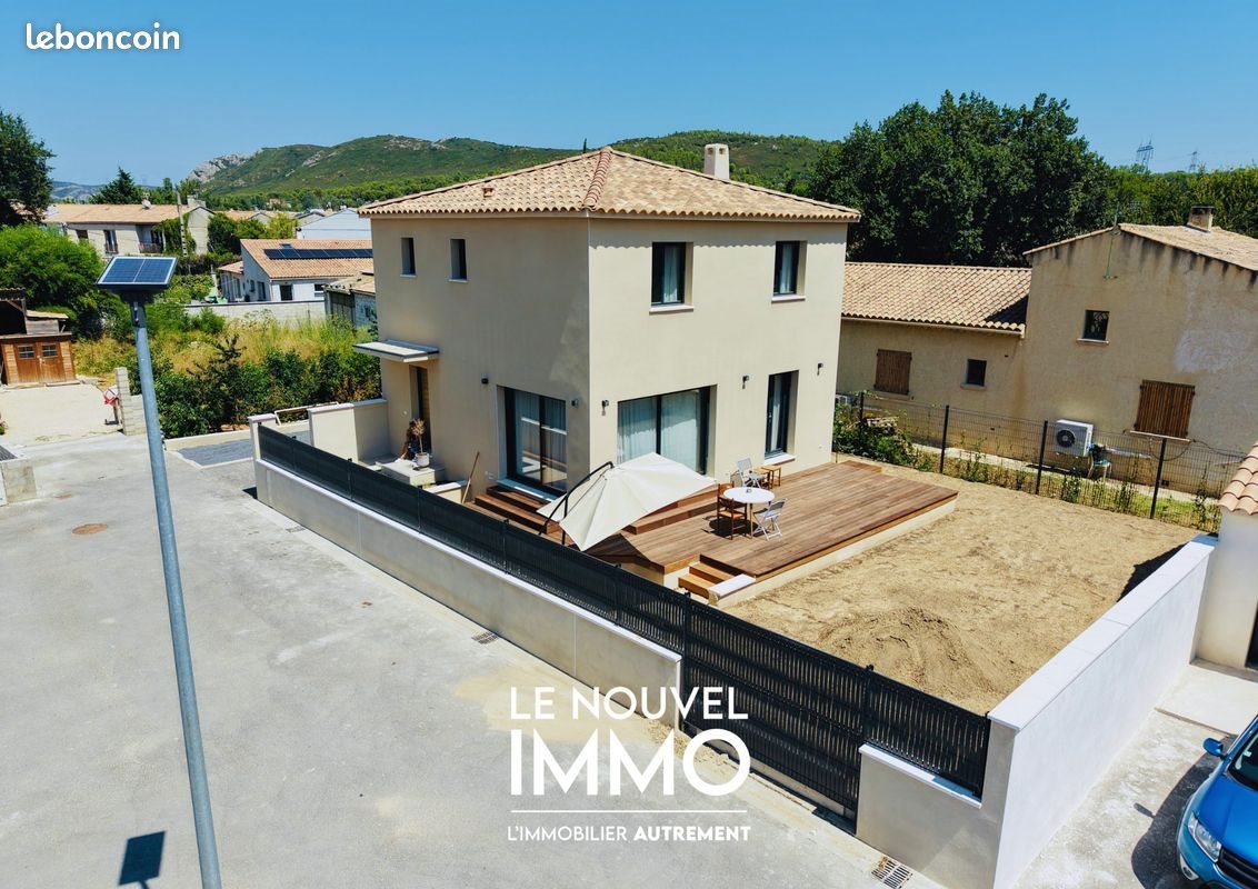 Maison à vendre, 97m², Eyguières
