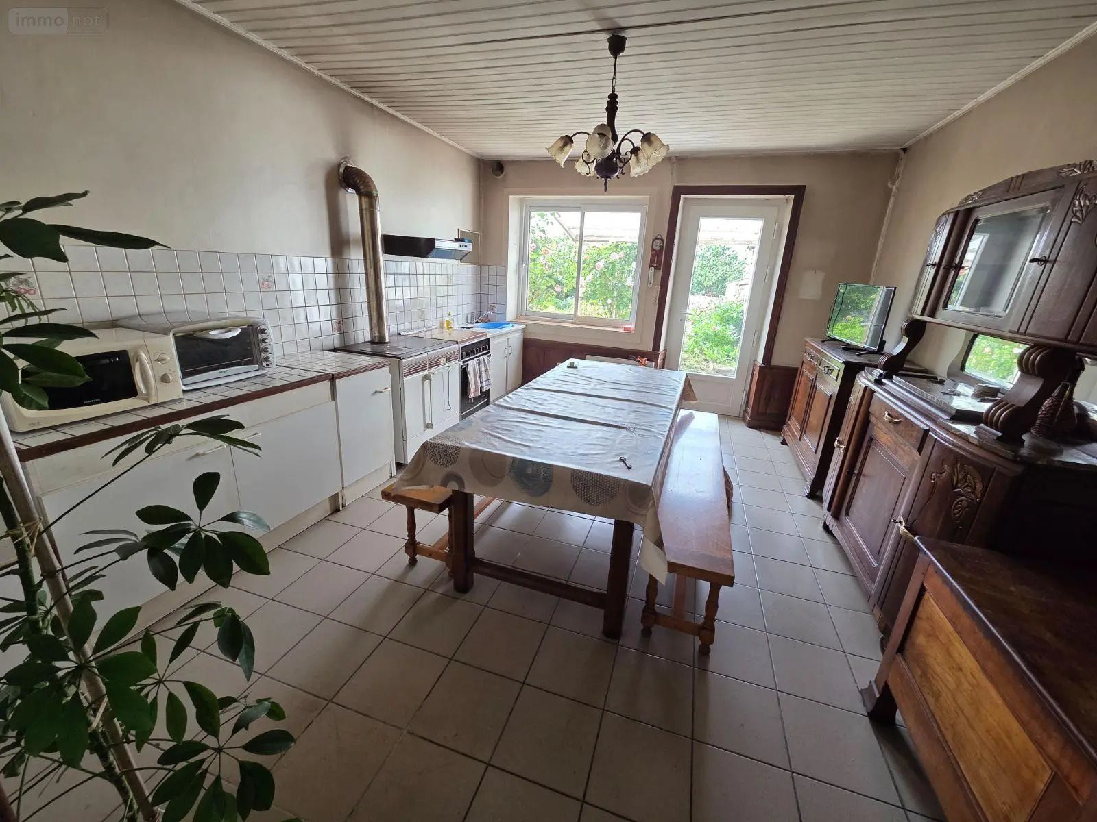 Maison à vendre, 90m², Saint-Denis-de-Gastines
