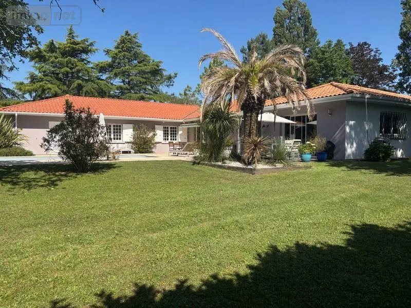 Maison à vendre, 304m², Blanquefort