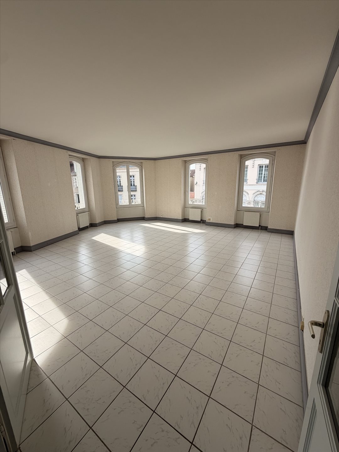 Appartement à louer, 93m², Montluçon