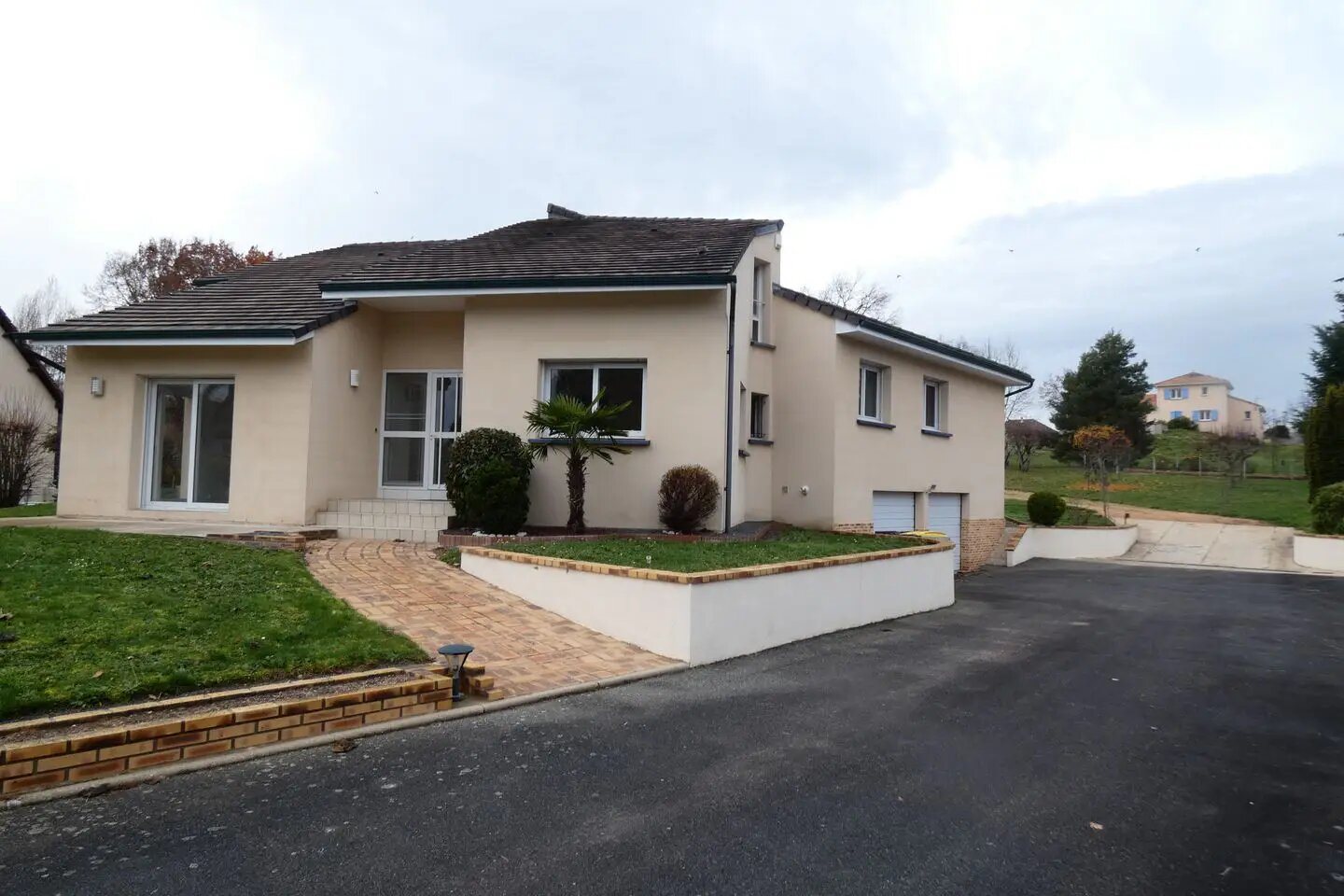 Maison à vendre, 166m², Domérat