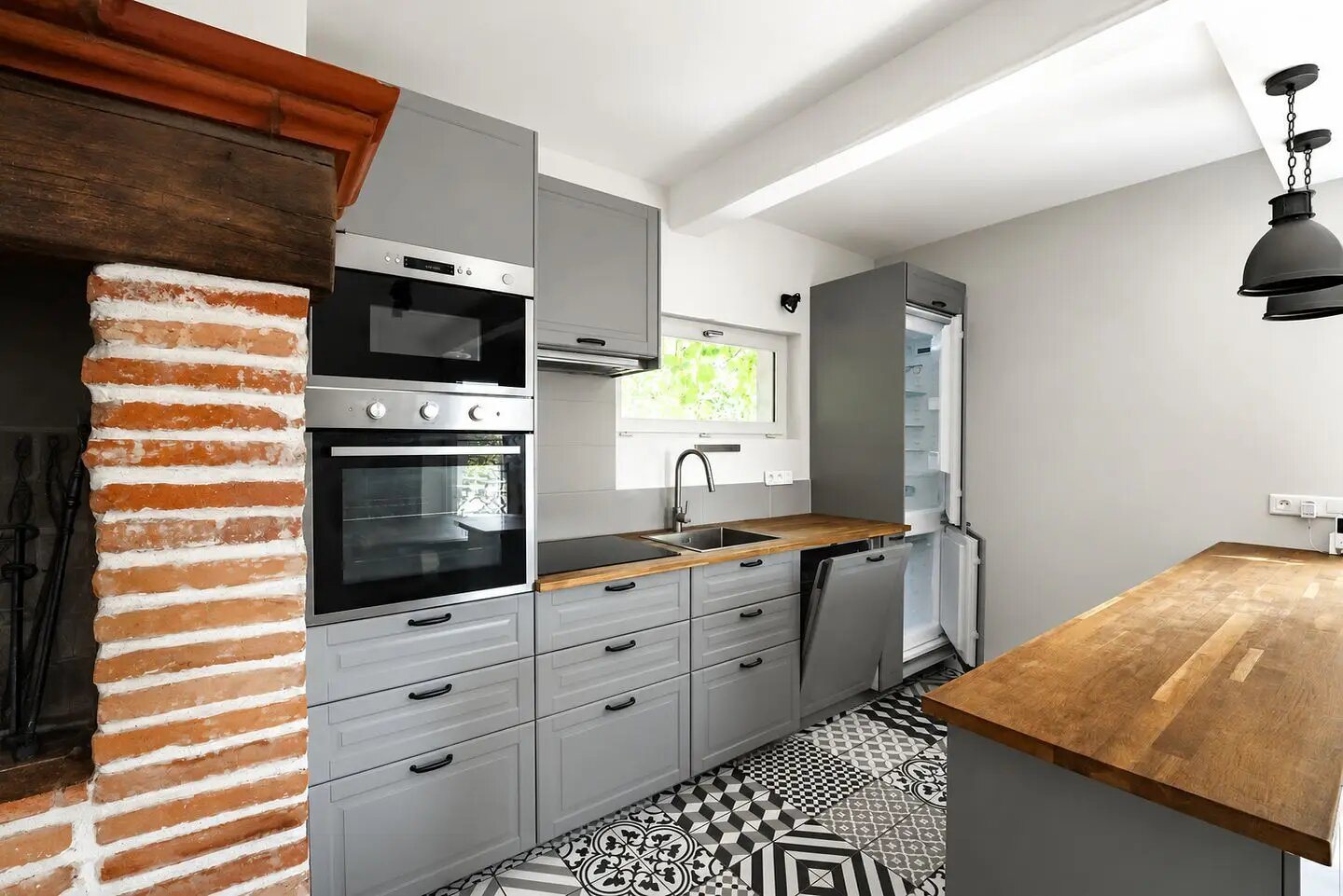 Maison à louer, 210m², Vieille-Toulouse