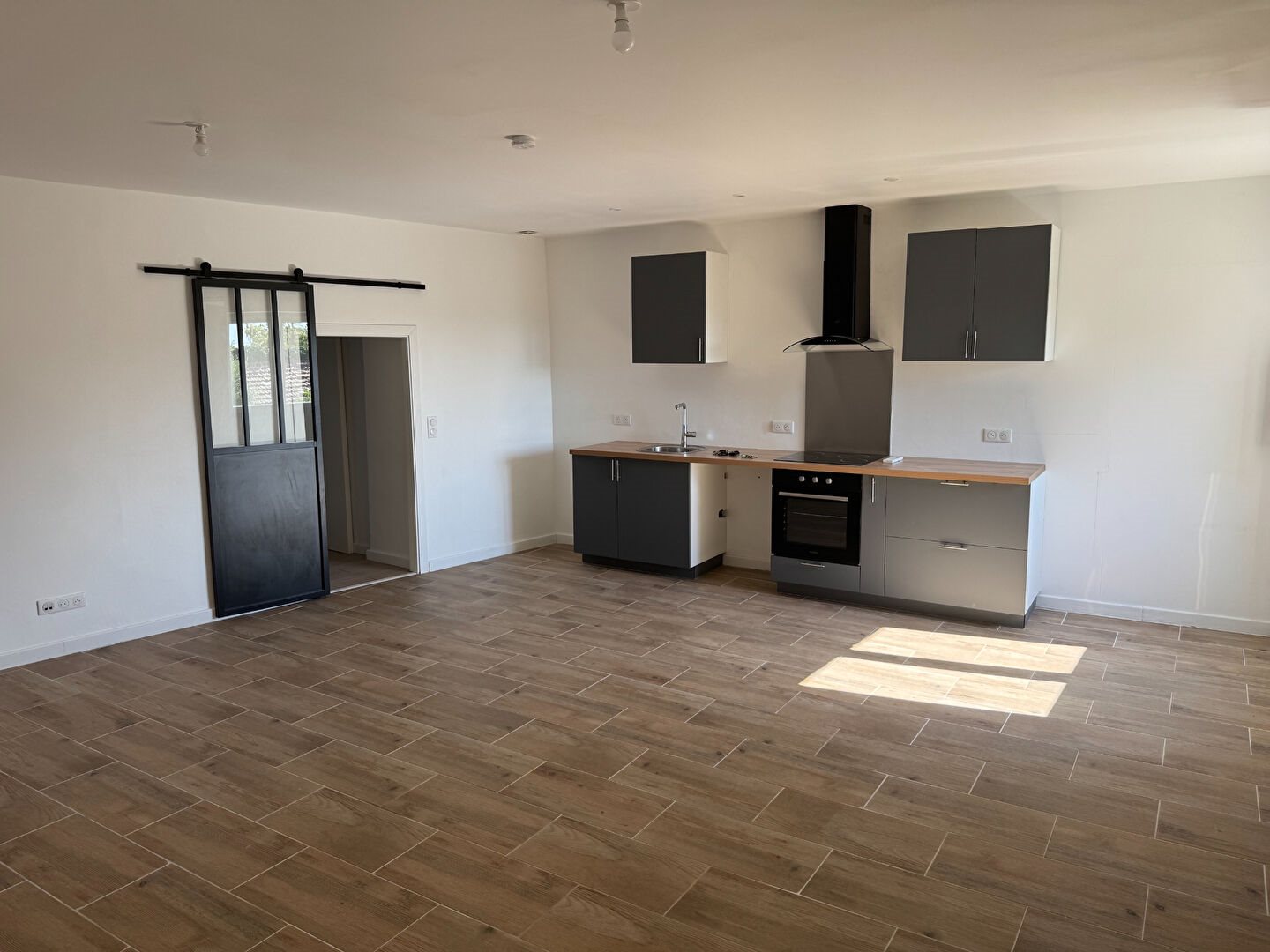 Appartement à louer, 55m², Lambesc