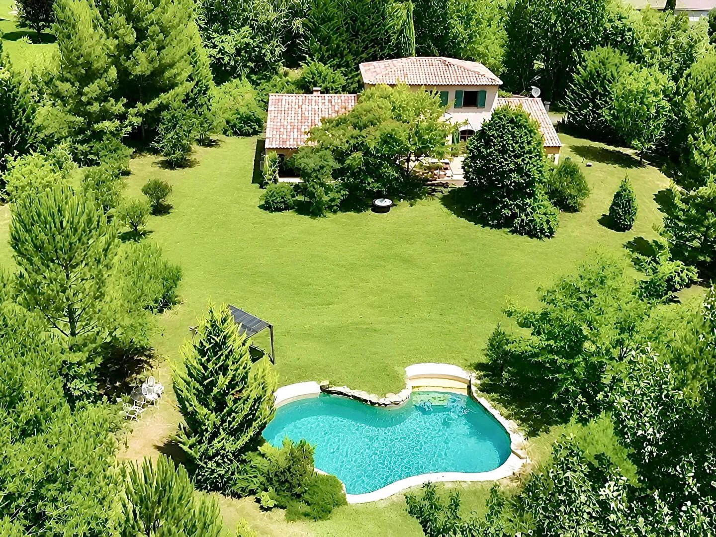 Maison à vendre, 200m², Meyreuil