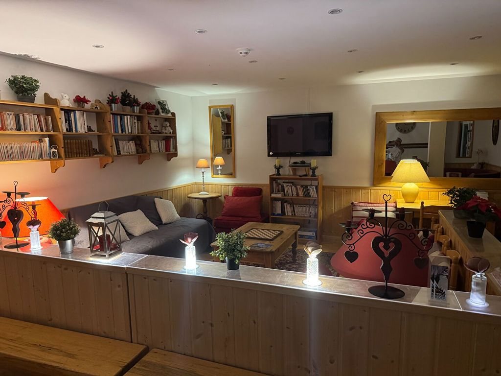 Appartement à vendre, 604m², Allos