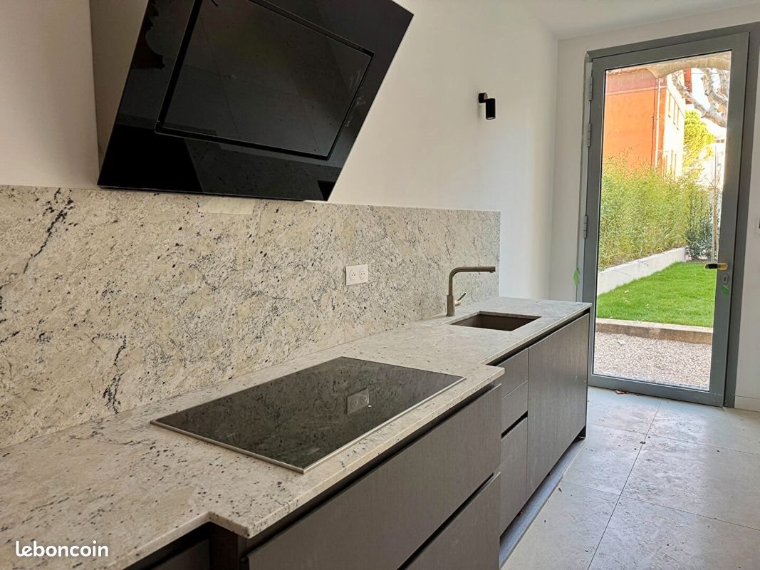 Maison à louer, 240m², Aix-en-Provence