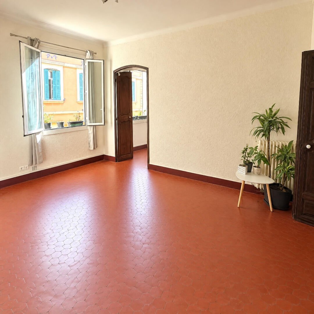 Appartement à louer, 72m², Aix-en-Provence