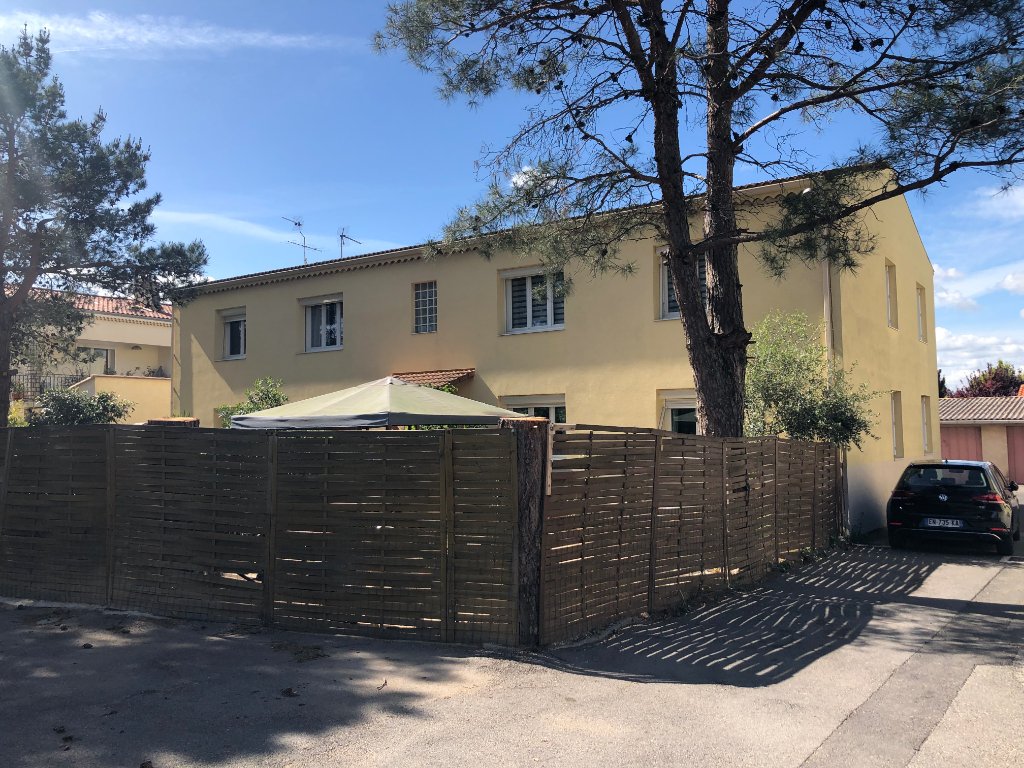 Appartement à louer, 72m², Velaux