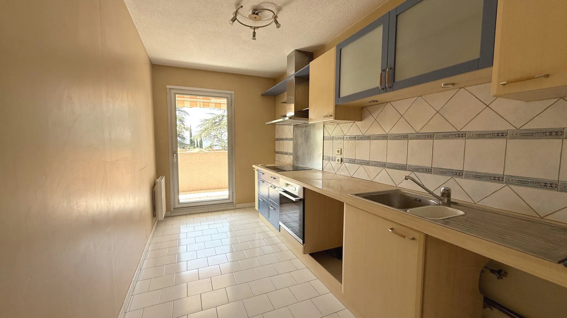 Appartement à louer, 72m², Aix-en-Provence