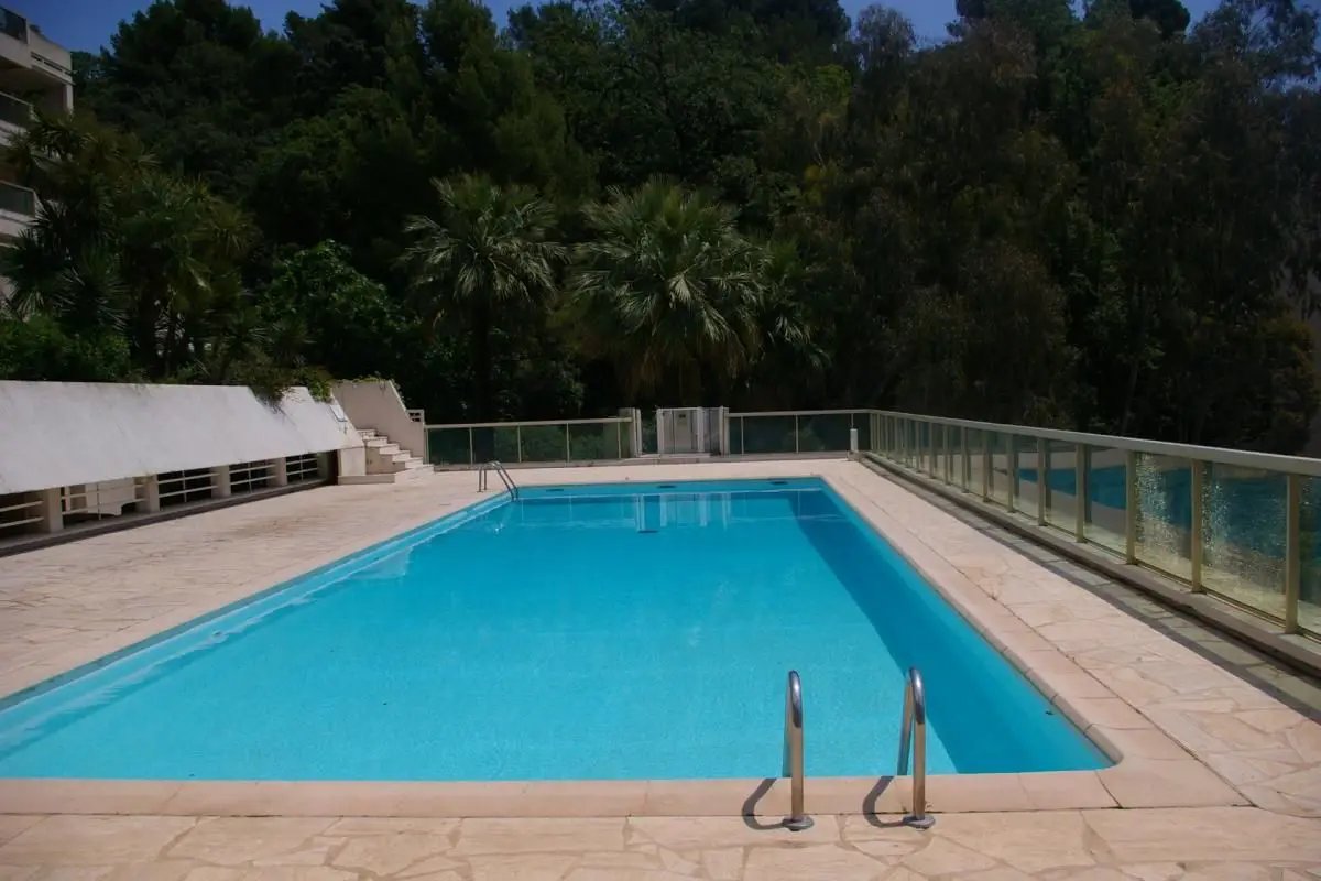 Appartement à louer, 56m², Cannes