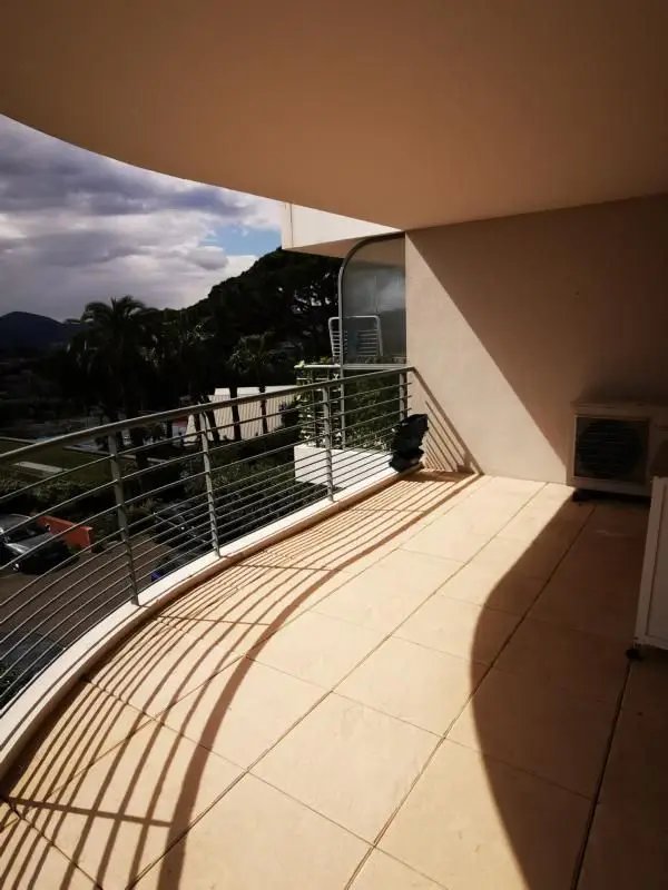 Appartement à louer, 56m², Cannes