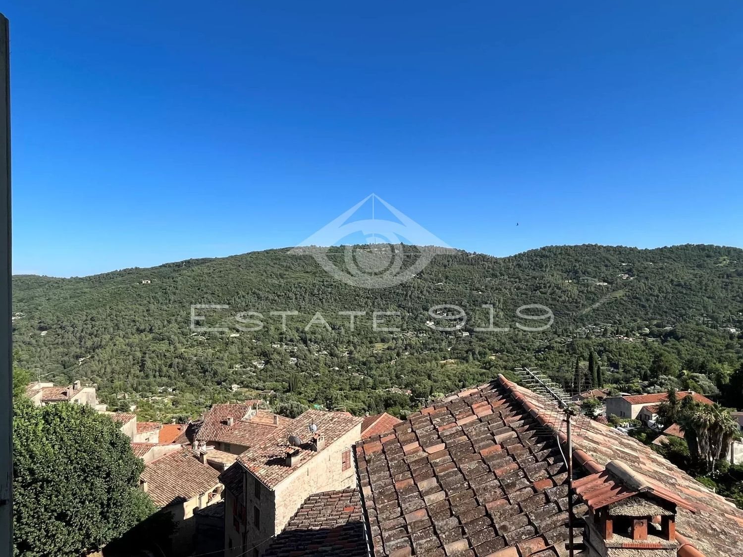 Maison à louer, 92m², Le Bar-sur-Loup