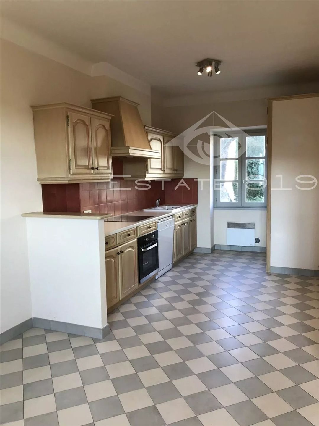 Maison à louer, 92m², Le Bar-sur-Loup