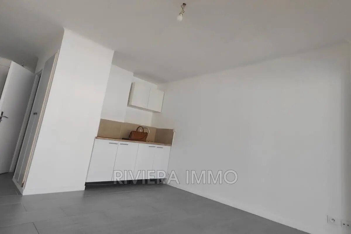 Appartement à louer, 19m², Cannes