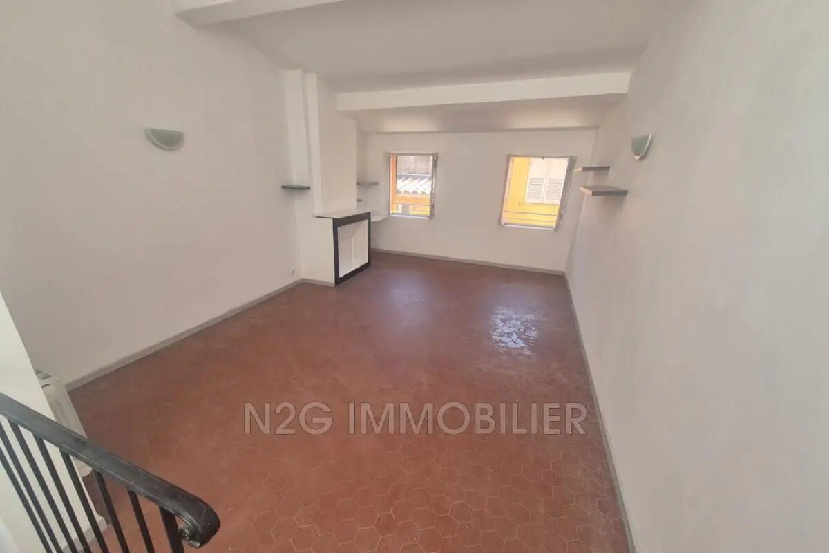 Appartement à louer, 65m², Grasse