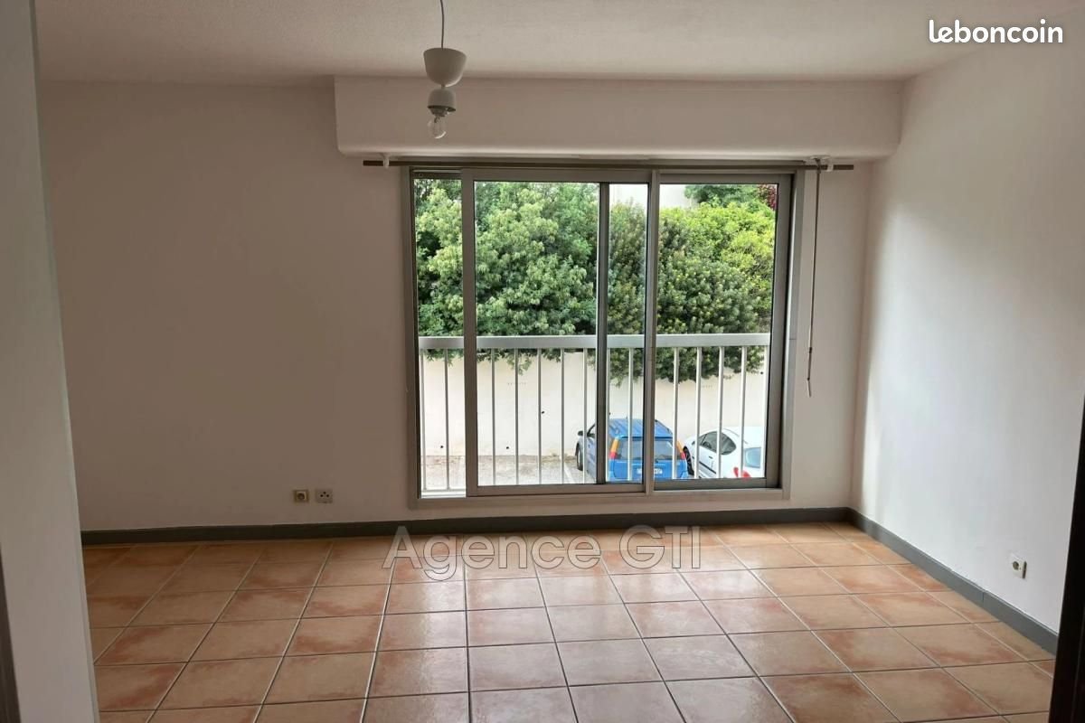 Appartement à louer, 27m², Hyères