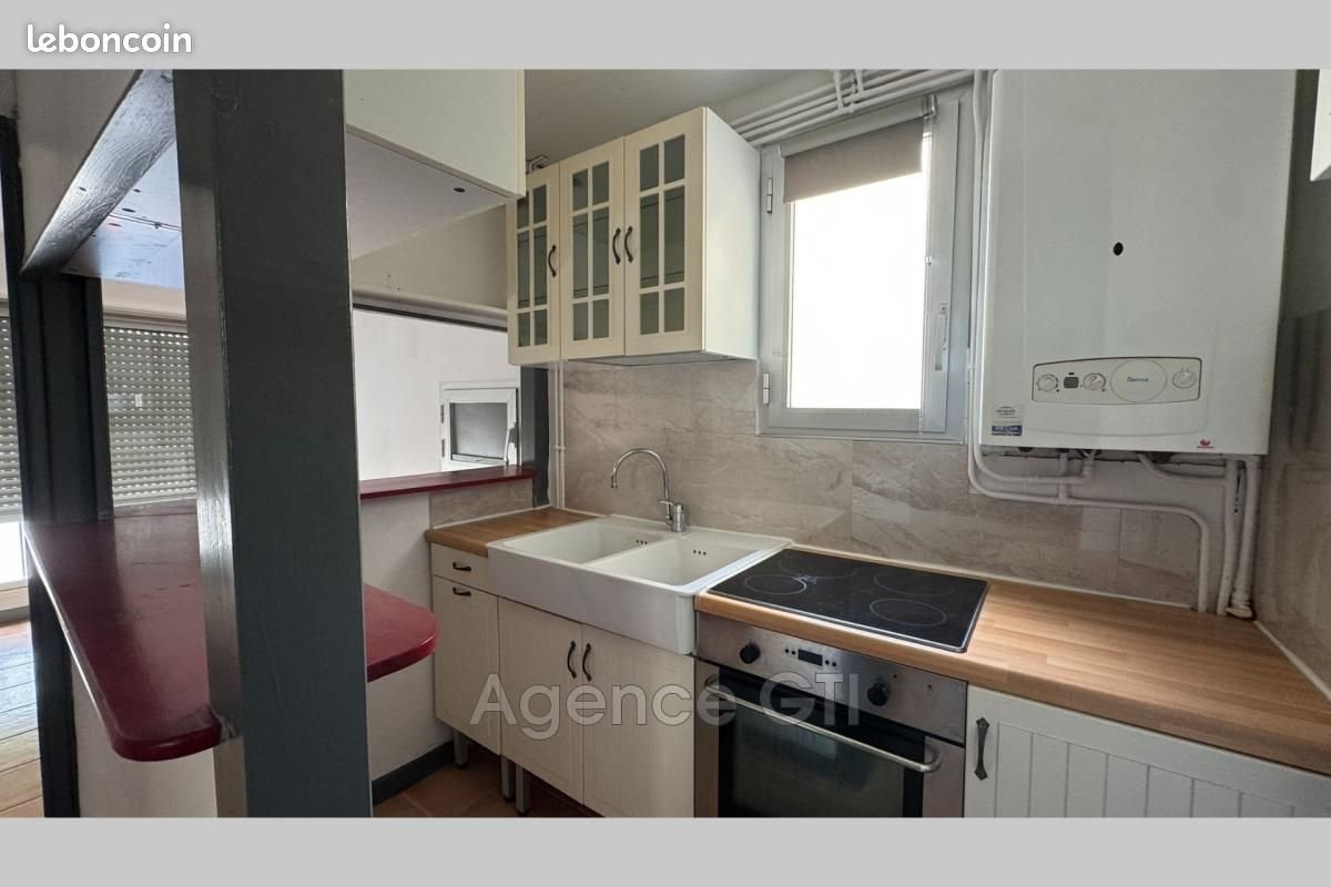Appartement à louer, 27m², Hyères