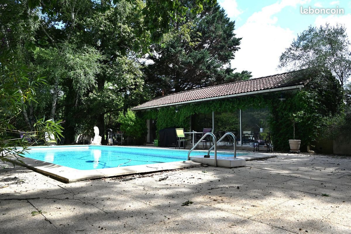 Maison à vendre, 142m², Paillet
