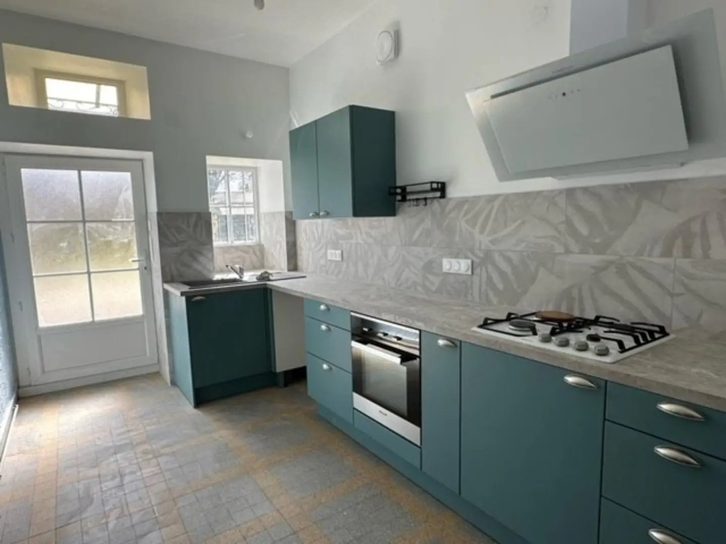 Maison à louer, 135m², Le Tourne