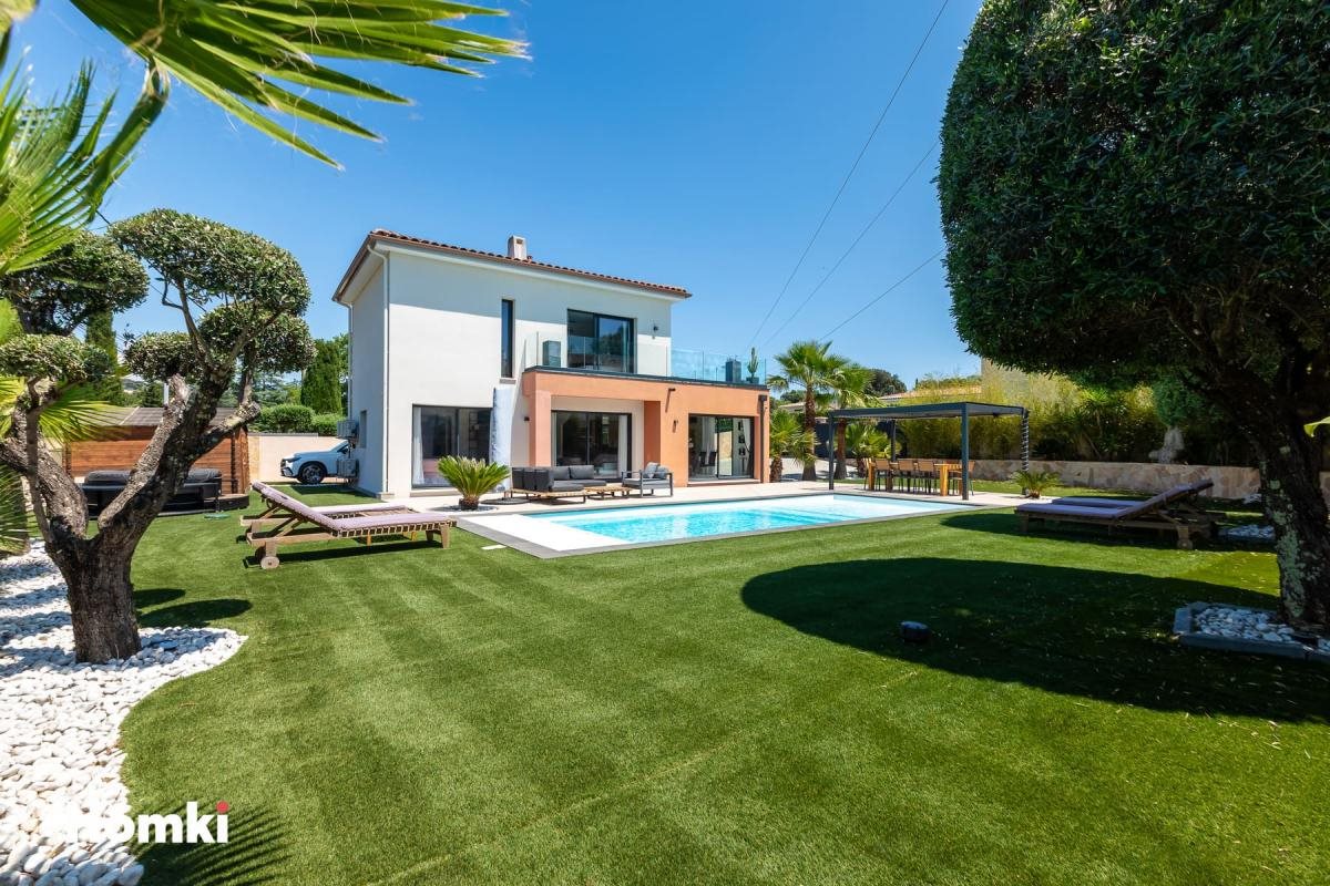 Maison à vendre, 102m², Grasse