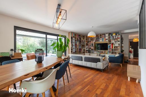 Maison 4 pièces 117 m² · à Saint-Maximin-la-Sainte-Baume · 117 m² · 565 000 €