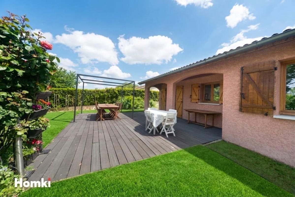 Maison à vendre, 137m², Mézériat