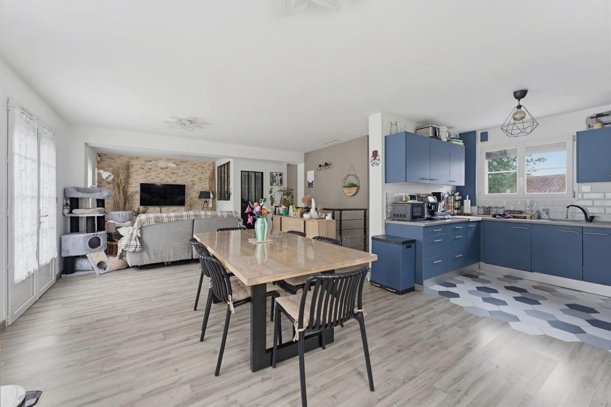 Maison à vendre, 113m², Ambarès-et-Lagrave