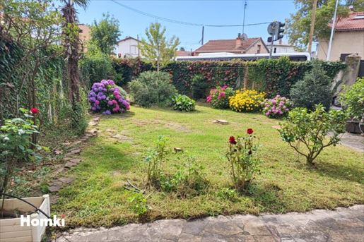 Maison 6 pièces 220 m² · à Lyon 3ème · 220 m² · 657 000 €
