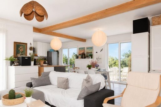 Maison 6 pièces 121 m² · à Arnas · 121 m² · 400 000 €