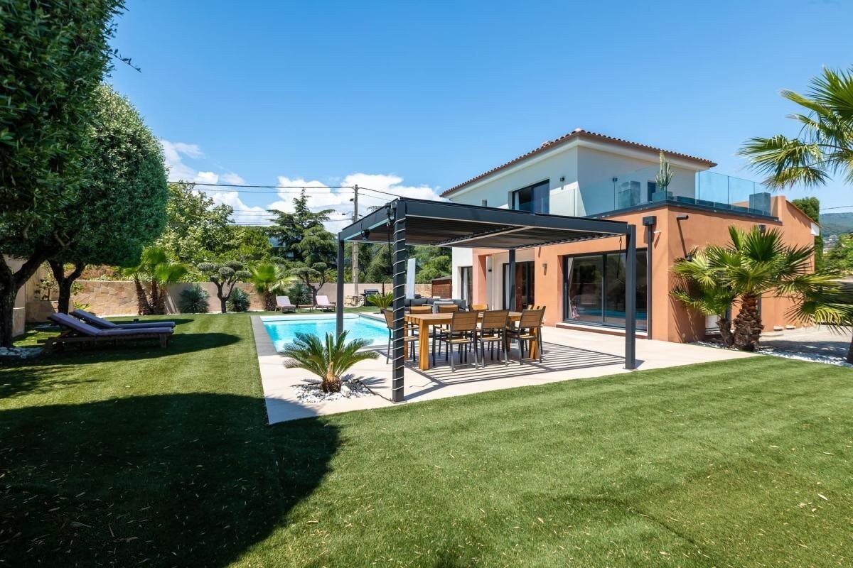 Maison à vendre, 102m², Grasse