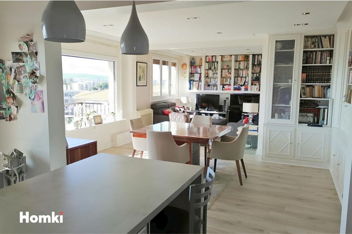 Appartement à vendre, 104m², Bron