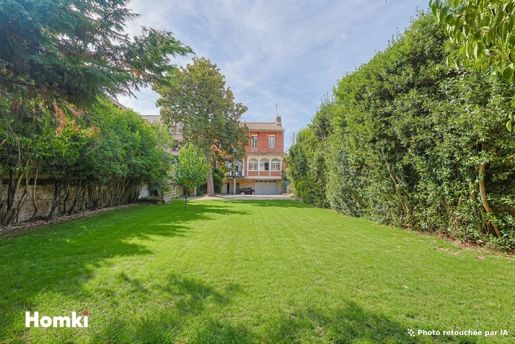 Maison 8 pièces 300 m² · à Montauban · 300 m² · 438 900 €
