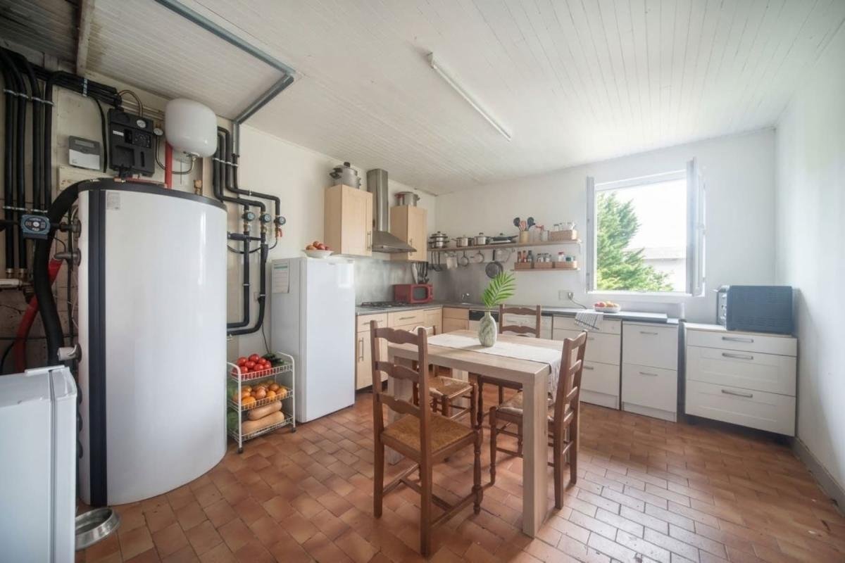 Maison à vendre, 82m², Mézériat