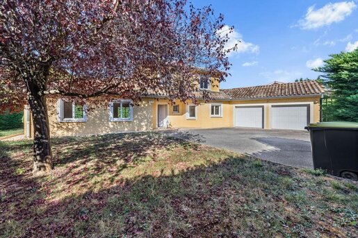 Maison 4 pièces 162 m² · à Massieux · 162 m² · 488 900 €