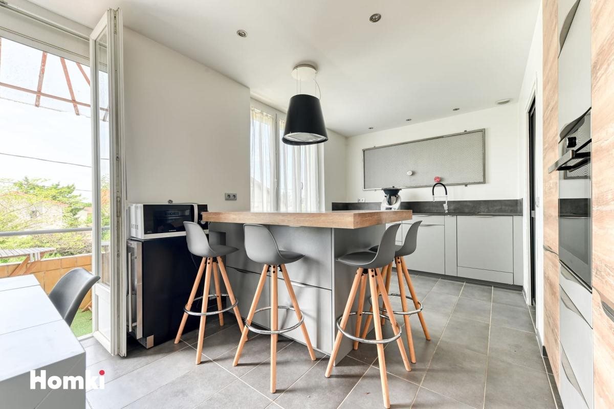 Appartement à vendre, 100m², Saint-Priest
