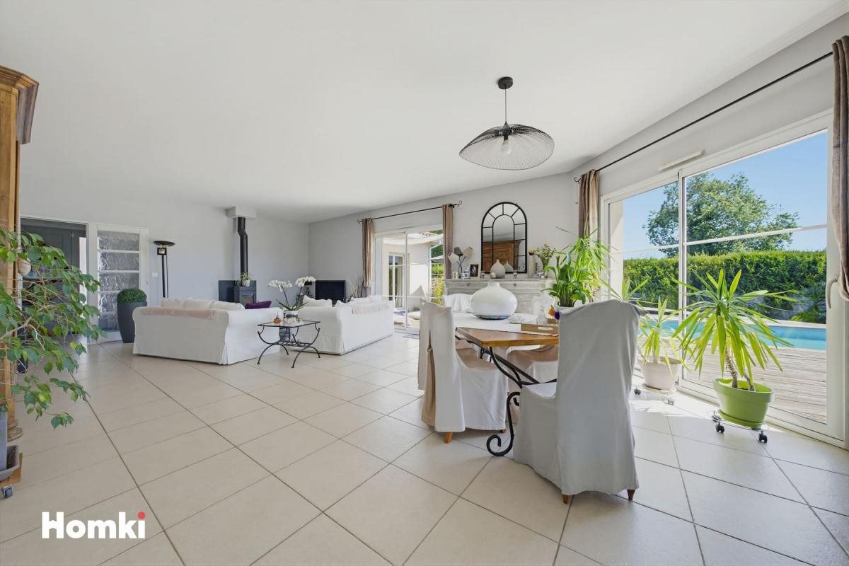 Maison à vendre, 169m², Sainte-Eulalie