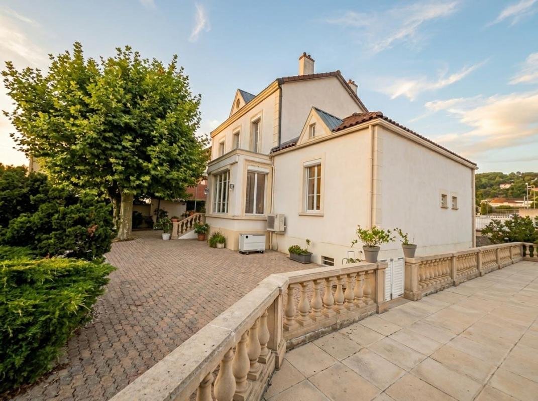 Maison à vendre, 235m², Miribel